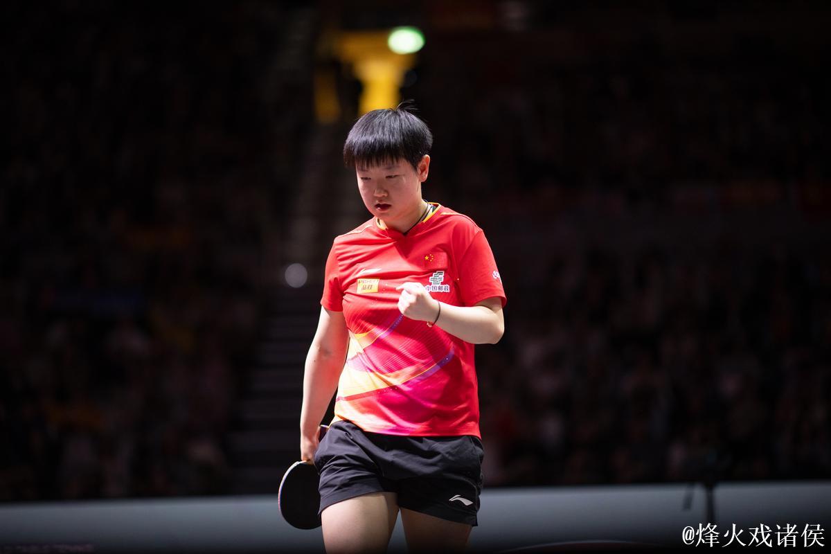孙颖莎4-0完胜刘炜珊 晋级全运会乒乓球女单16强